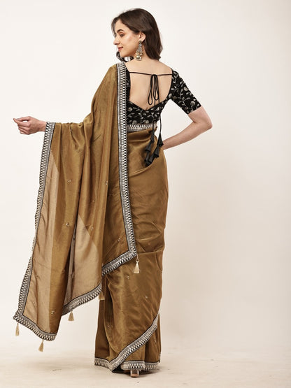 Sunehri Noir Saree