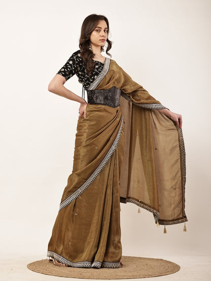 Sunehri Noir Saree