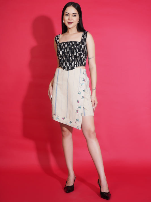 Two-Tone Asymmetry shorts with skirt