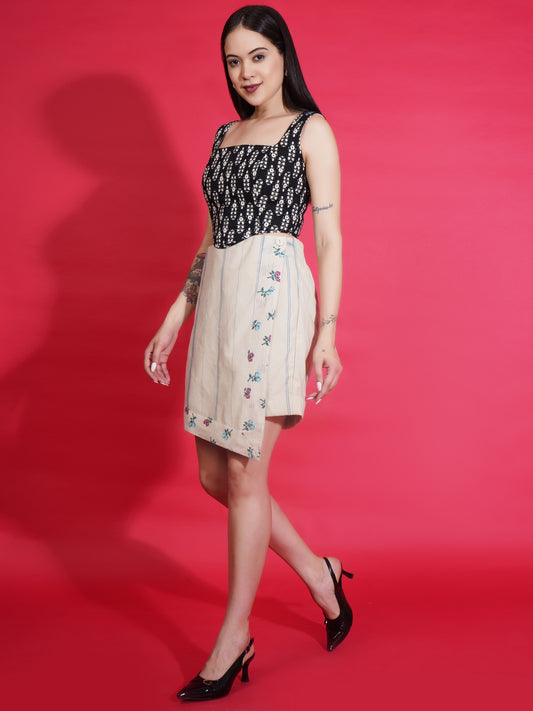 Two-Tone Asymmetry shorts with skirt
